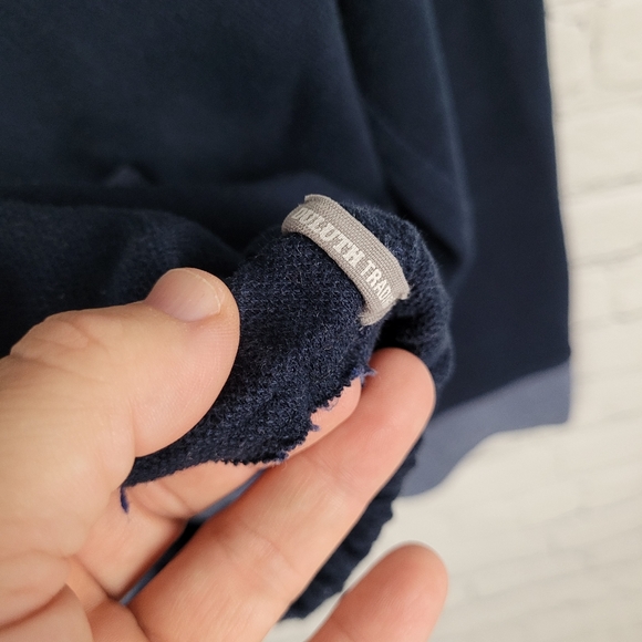 DULUTH TRADING COMPANY | pullover kangaroo pocket hoodie - Picture 3 of 6